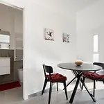 Apartamento Guesthost - Udine M2 - Bright And Cozy